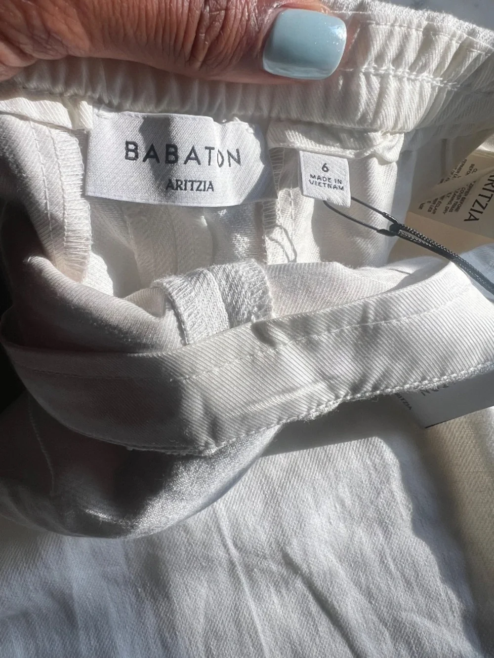 Aritzia babaton brand
